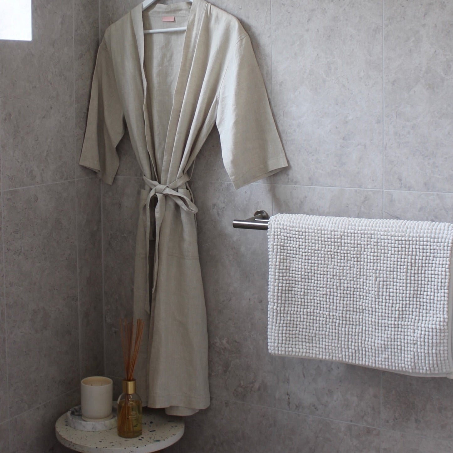 The Shell 100% European Linen Robe - Natural