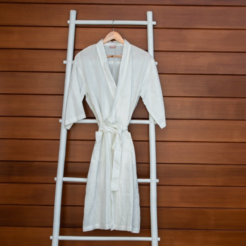 The Shell 100% European Linen Robe - White