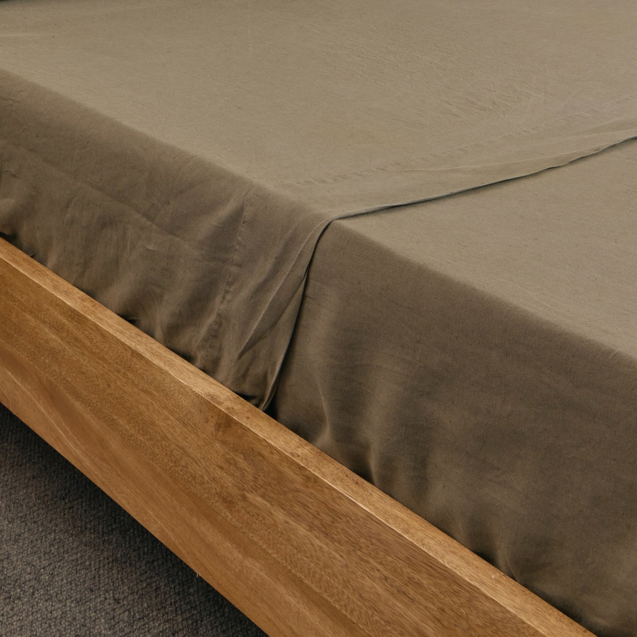 Olive French Flax Linen Top Sheet (pre-sale)
