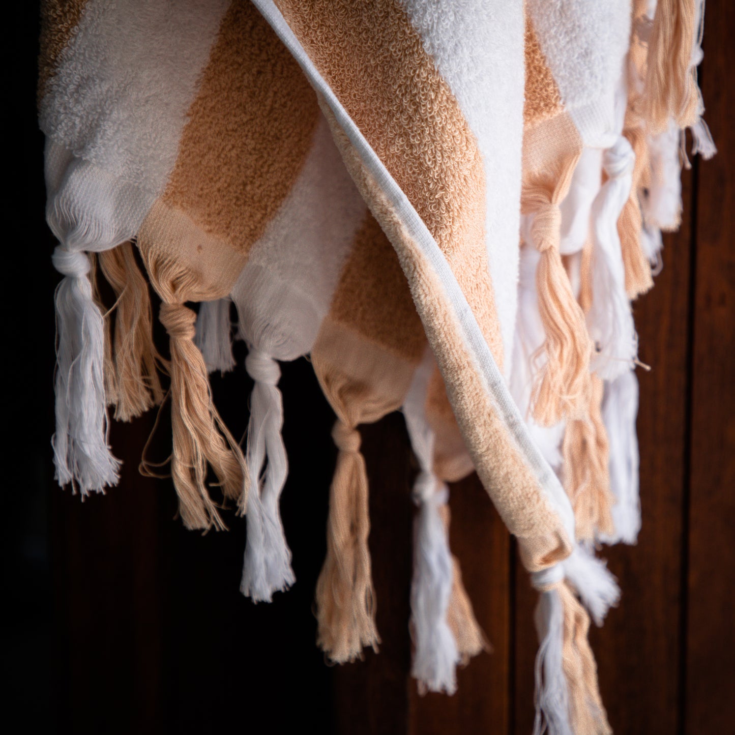 The Barefoot Beach Towel - Sand & White